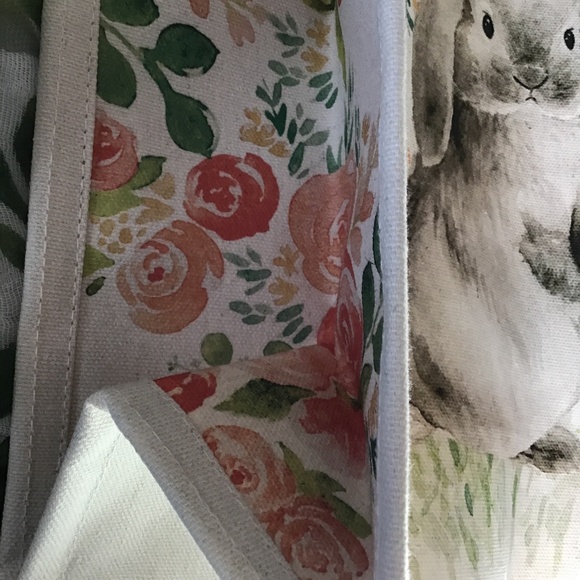 Cotton Garden Bunny Tote Bag - Picture 2 of 2